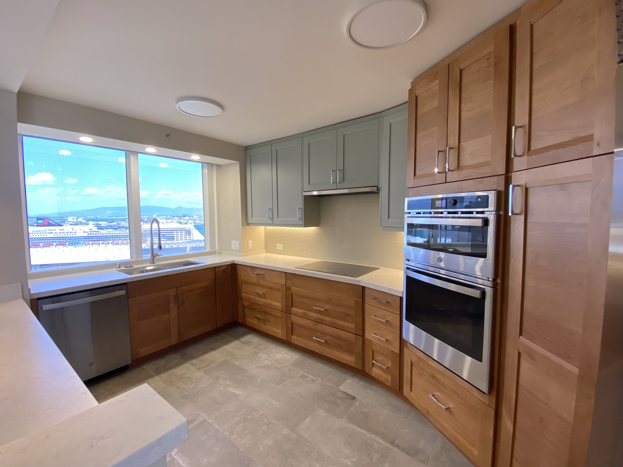Completed Oʻahu kitchen remodel by Trademark Construction